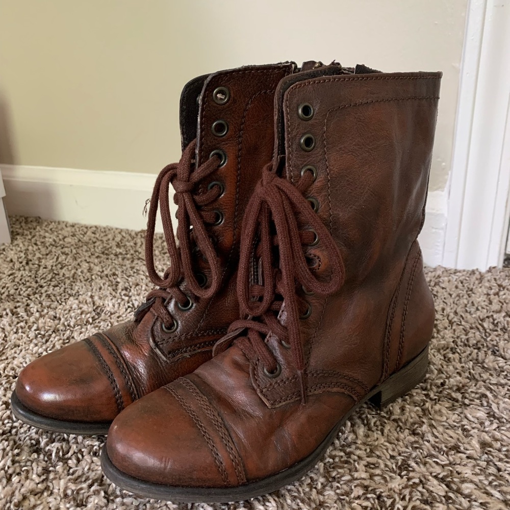 Steve Madden Womens Boots, like new condition
